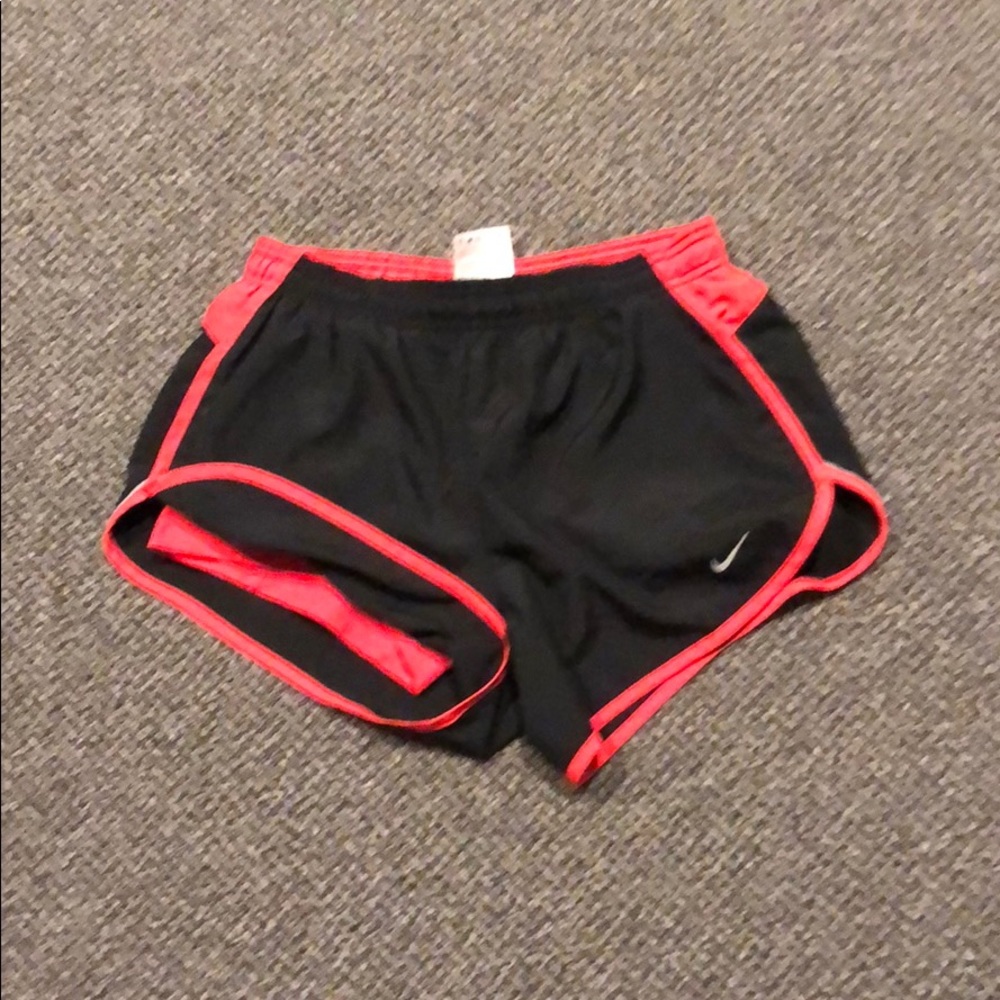 Nike drifit running shorts with built in shorts